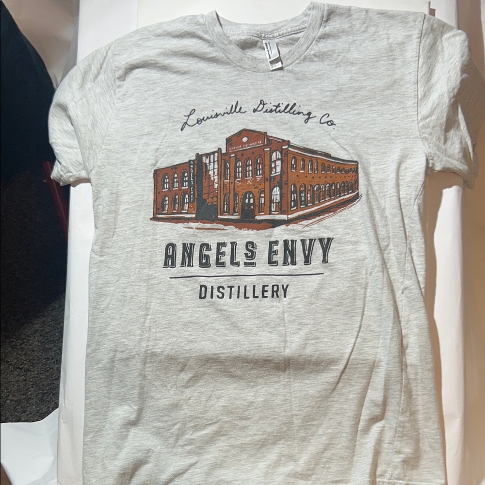 Angels Envy Distillery - Light Gray T-Shirt
